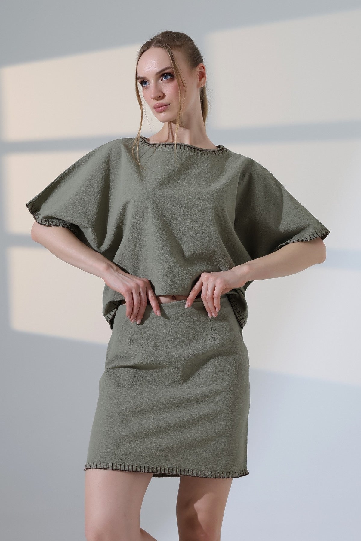 Nakışlı Oversize Bluz