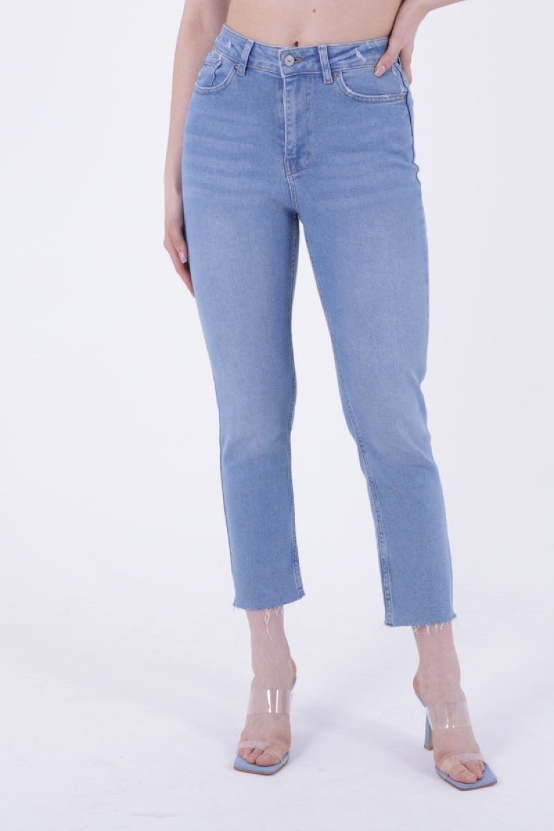 Dikişsiz Paça Mom Fit Kot Pantolon