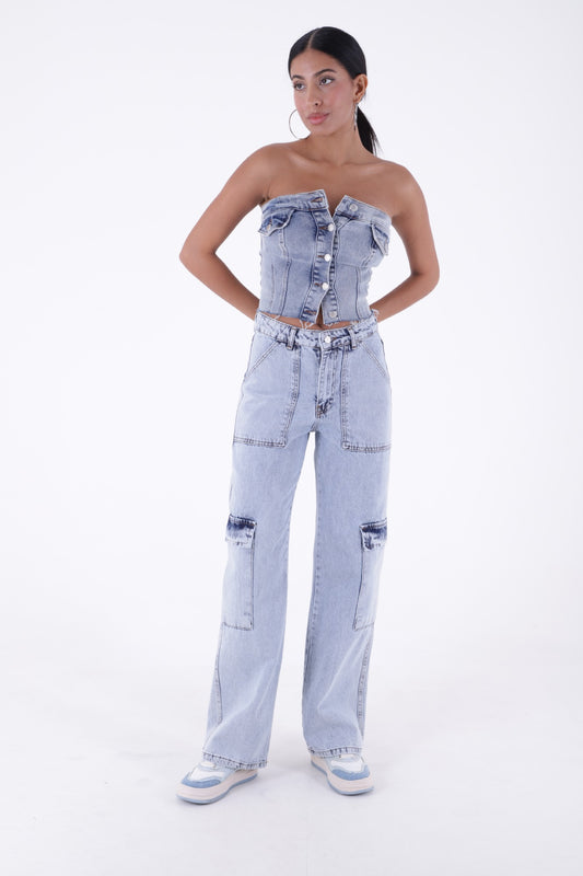 Cargo Pocket Wide Leg Jeans