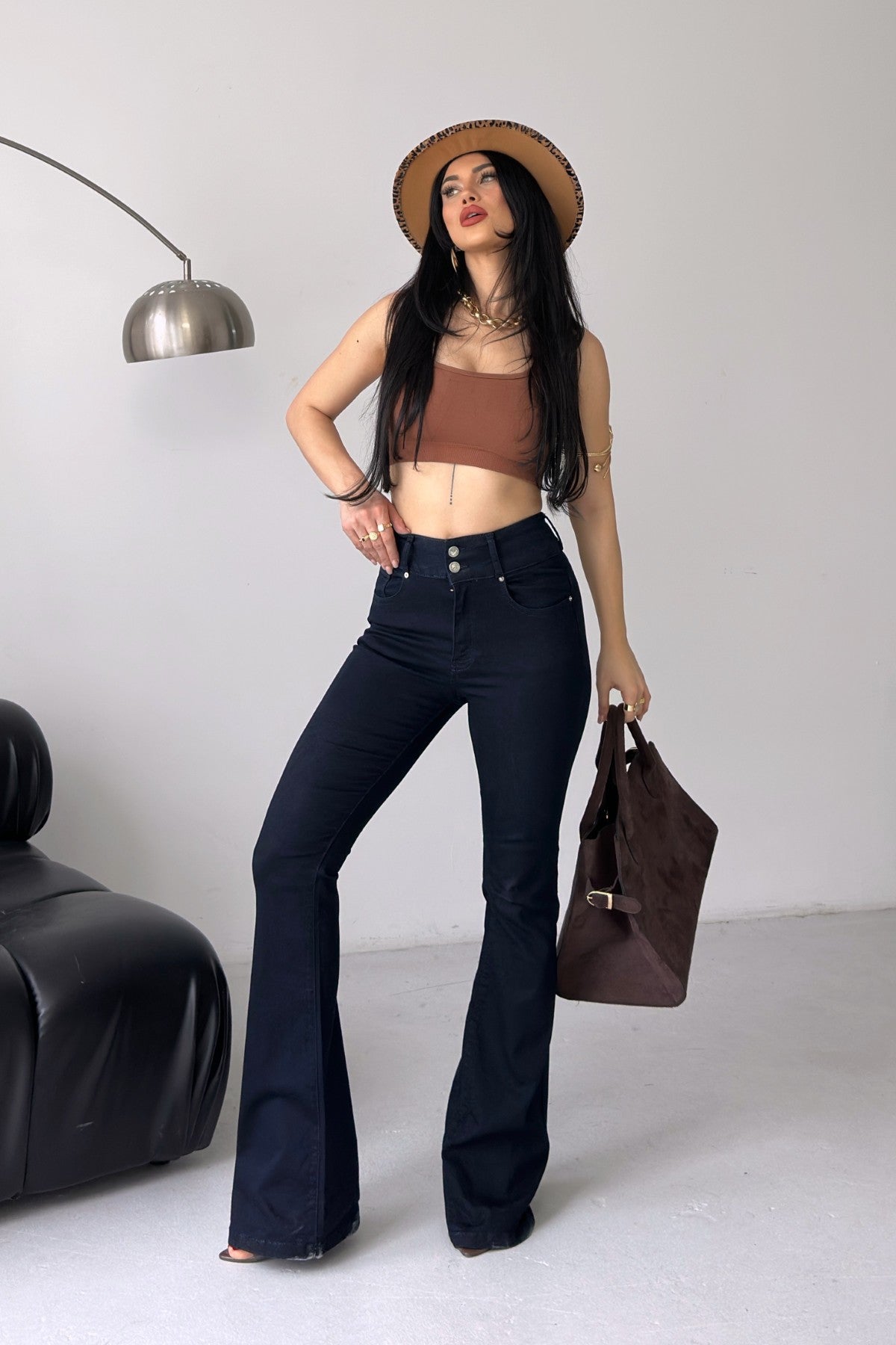 Pensli Geniş Kemerli Kot Pantolon