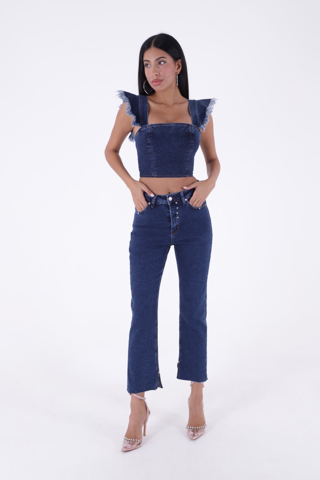 Paçası Yırtmaçlı Serpme Detaylı Mom Fit Jean 1769
