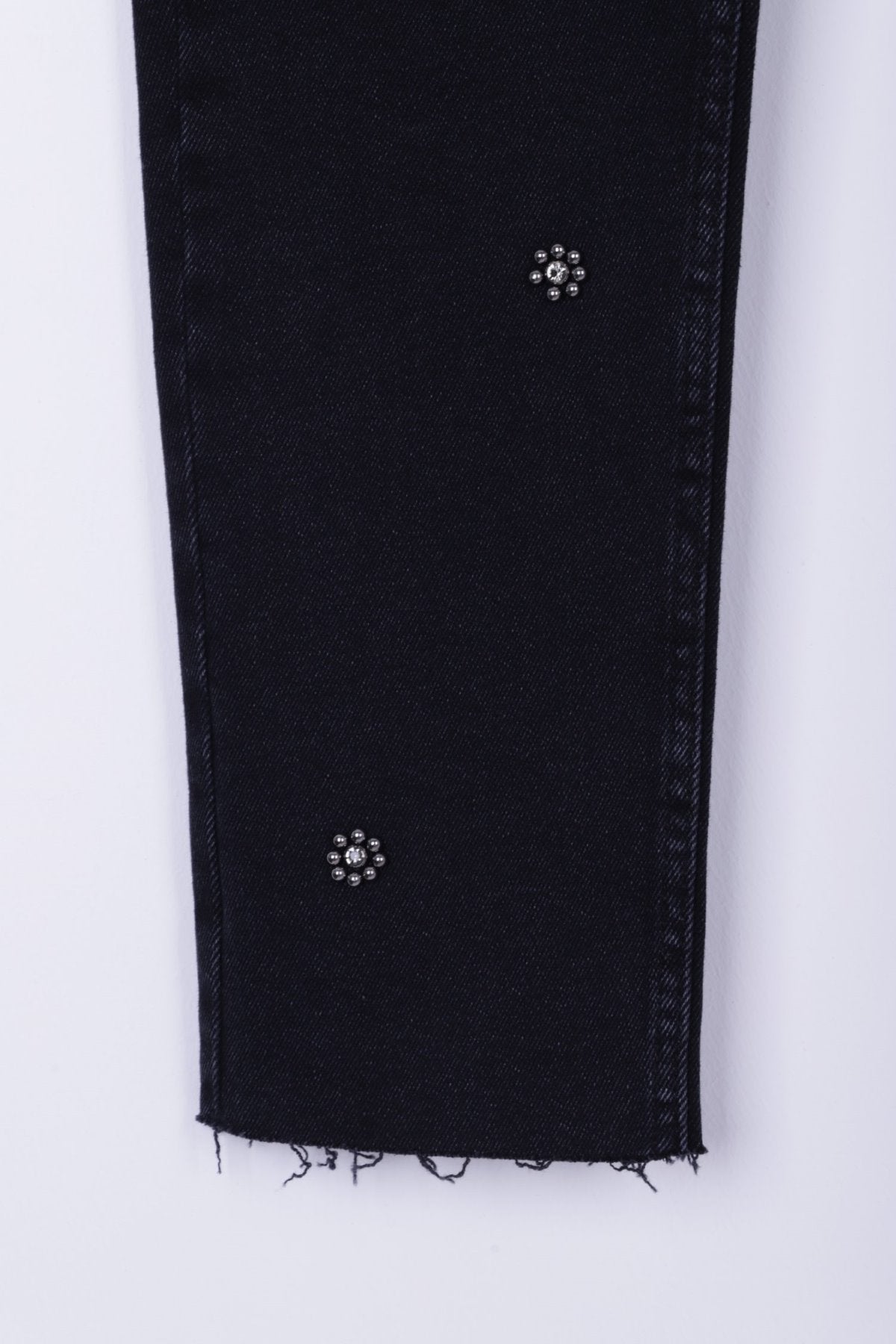 İncili Çiçek Desenli Mom Fit Kot Pantolon 7022