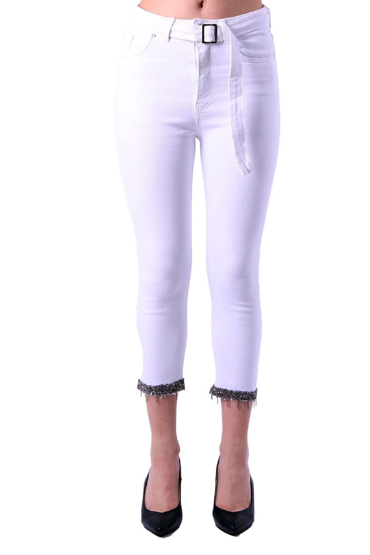 Paçaları Kemerli Pantolon 746