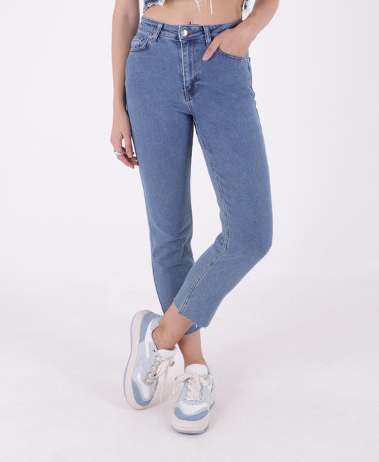 Dikişsiz Paça Mom Fit Kot Pantolon 764