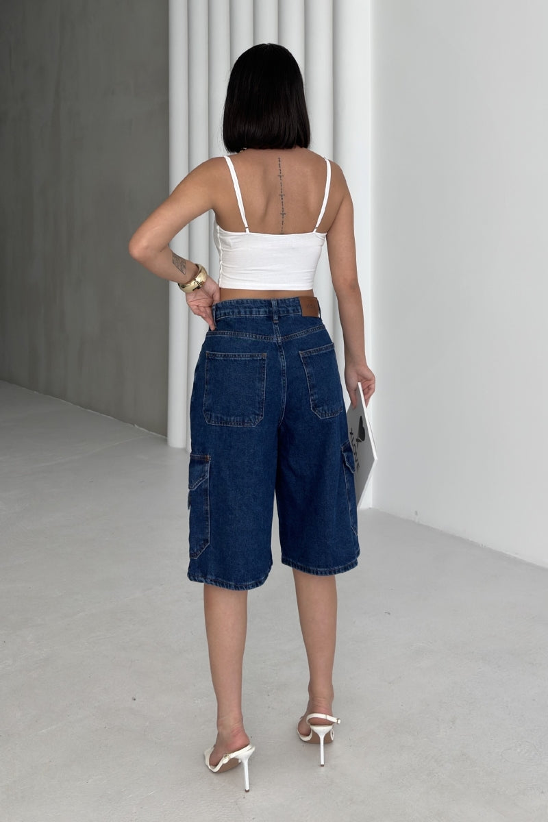 Cep Detaylı Orta Boy Kot Şort 2026