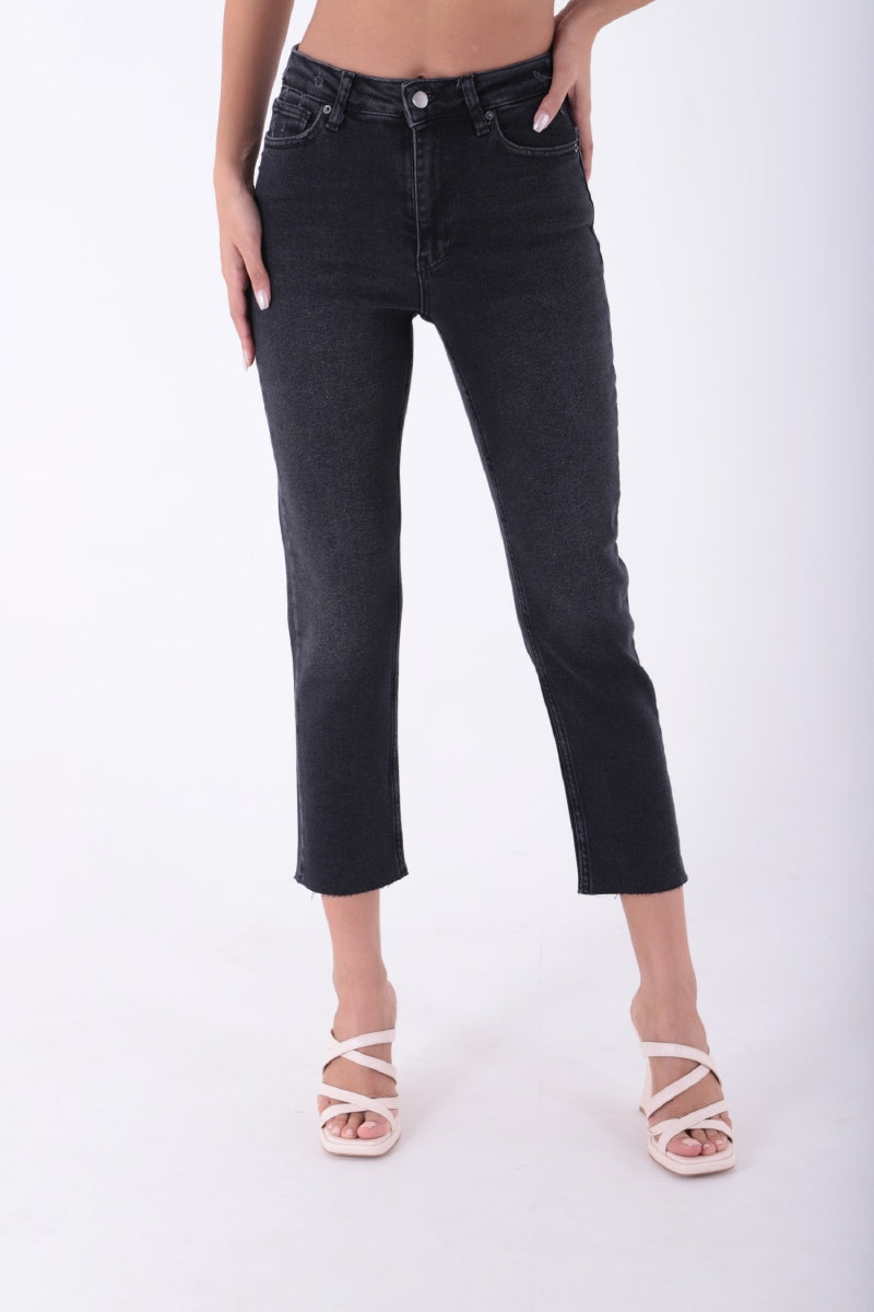 Dikişsiz Paça Mom Fit Kot Pantolon 764