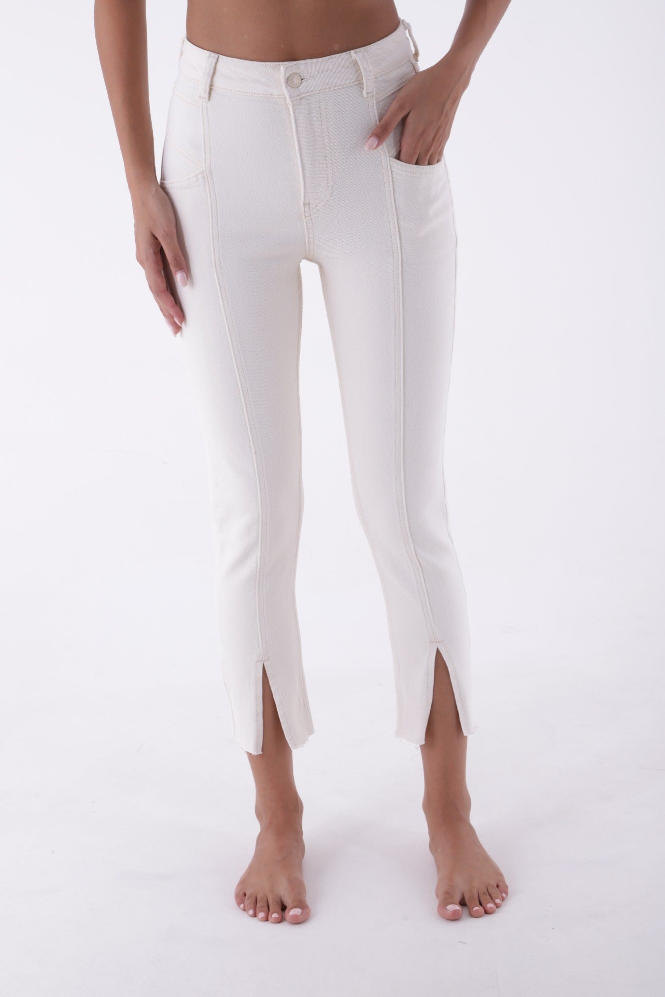 Parçalı Önü Yırtmaçlı Dikişsiz Paça Pantolon 1743