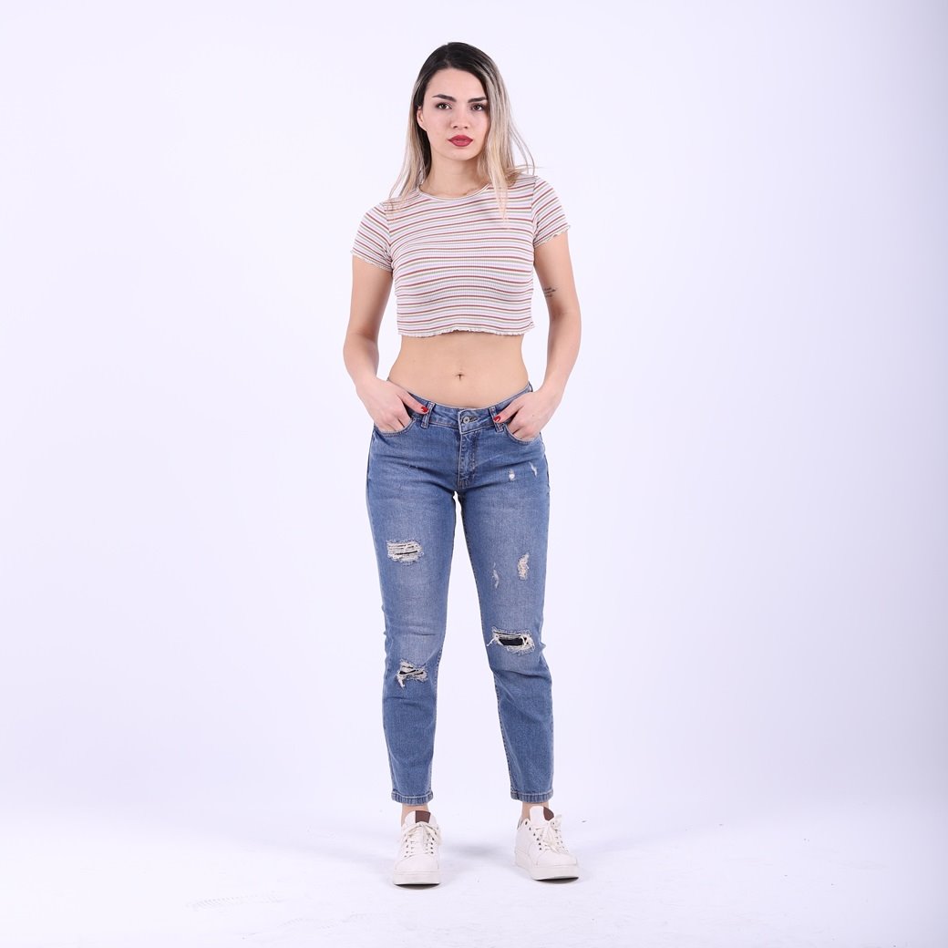 Boyfriend Yırtıklı Yamalı Kot Pantolon 899