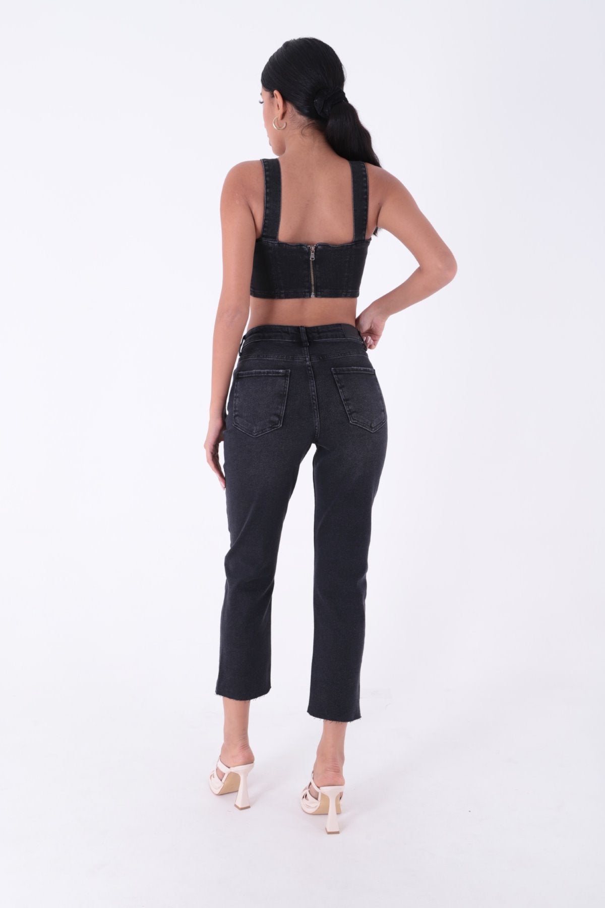 Yıldızlı Mom Fit Dikişsiz Paça Kot Pantolon 1753