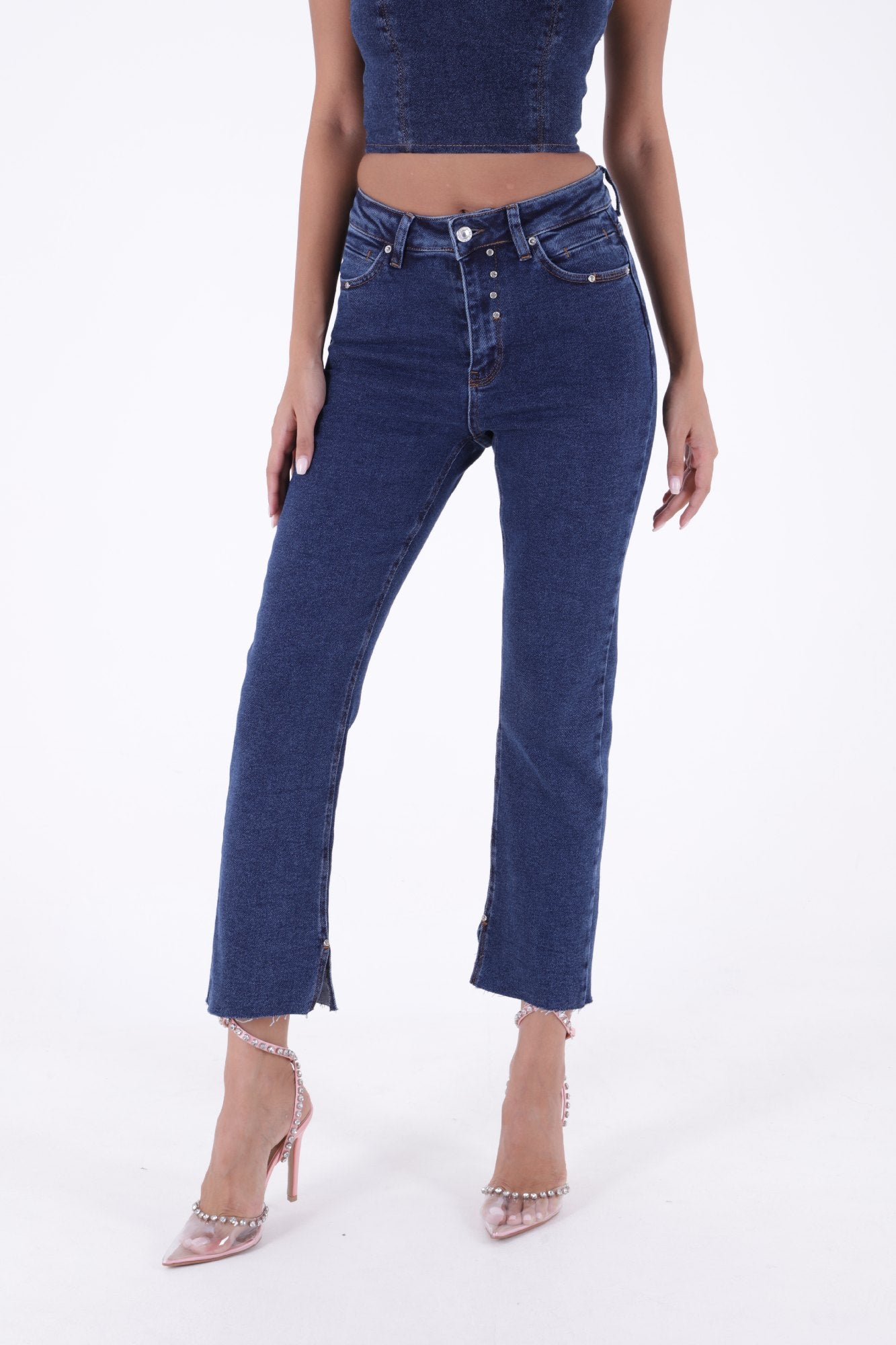 Paçası Yırtmaçlı Serpme Detaylı Mom Fit Jean 1769