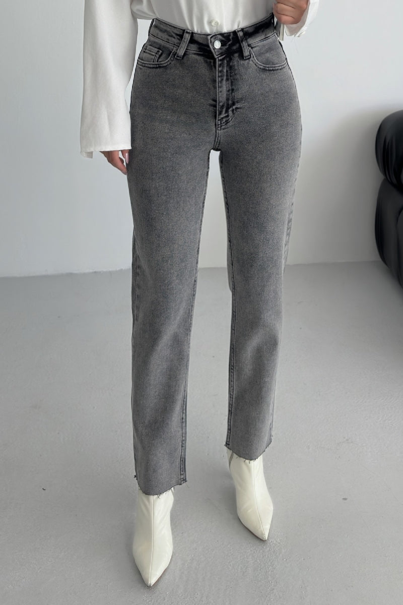 Dikişsiz Paça Mom Fit Kot Pantolon 764