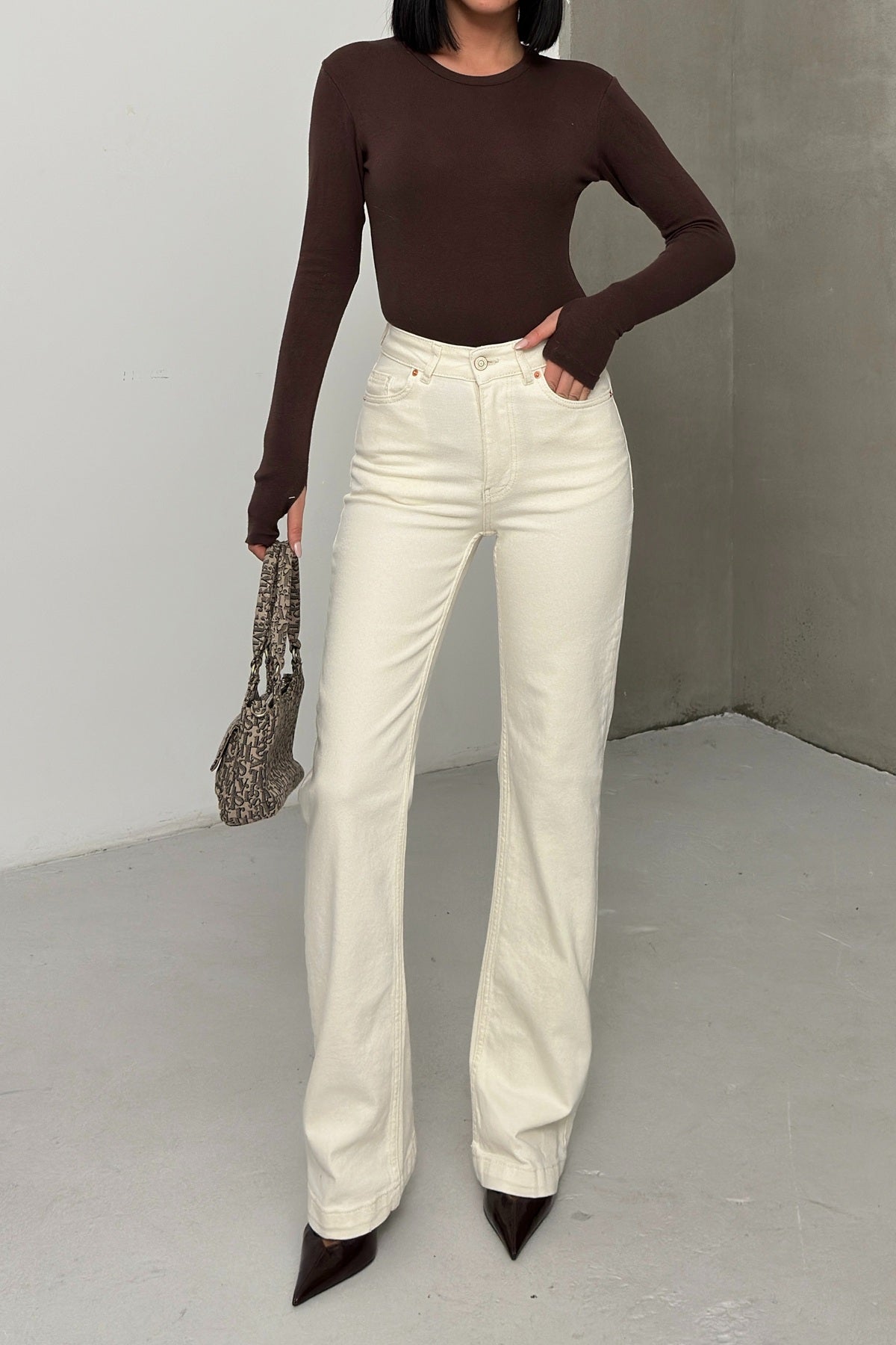 Dikişli Paça Bol Paça Relax Kot Pantolon 7026