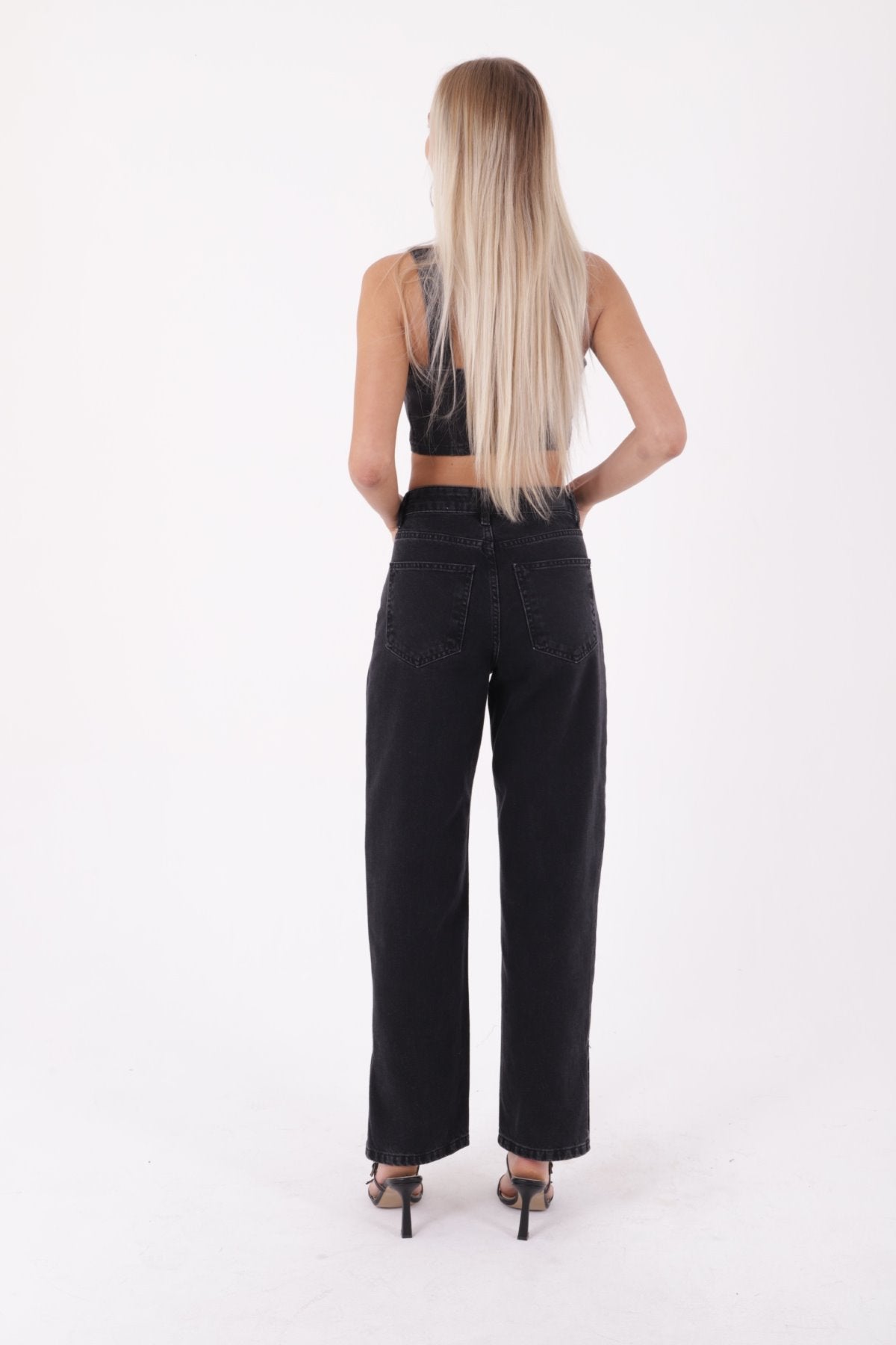 Paçası Yırtmaçlı Boru Paça Relax Kot Pantolon 931