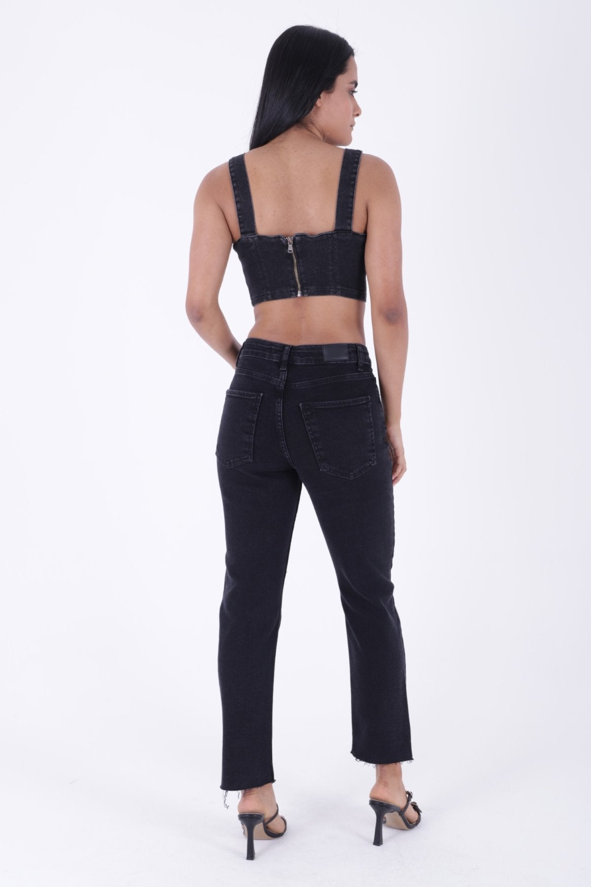 Damla Taşlı Mom Fit Kot Pantolon 7024