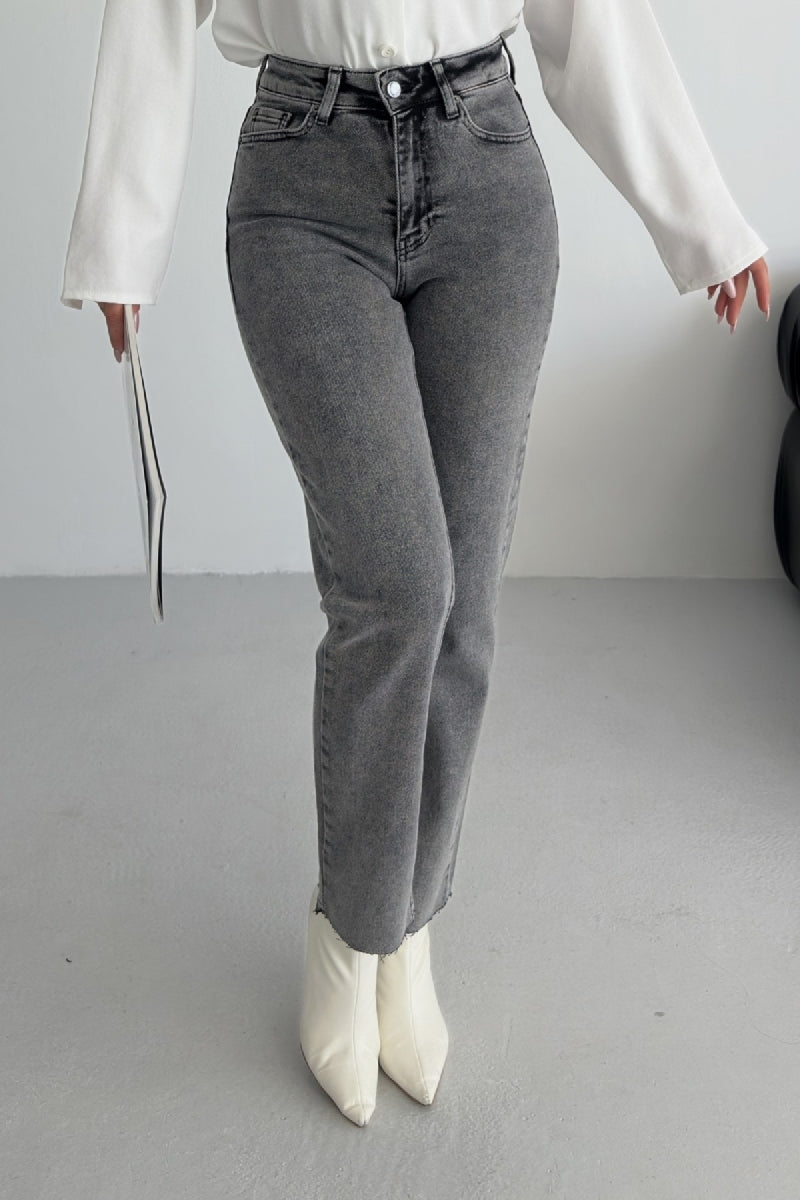 Dikişsiz Paça Mom Fit Kot Pantolon 764