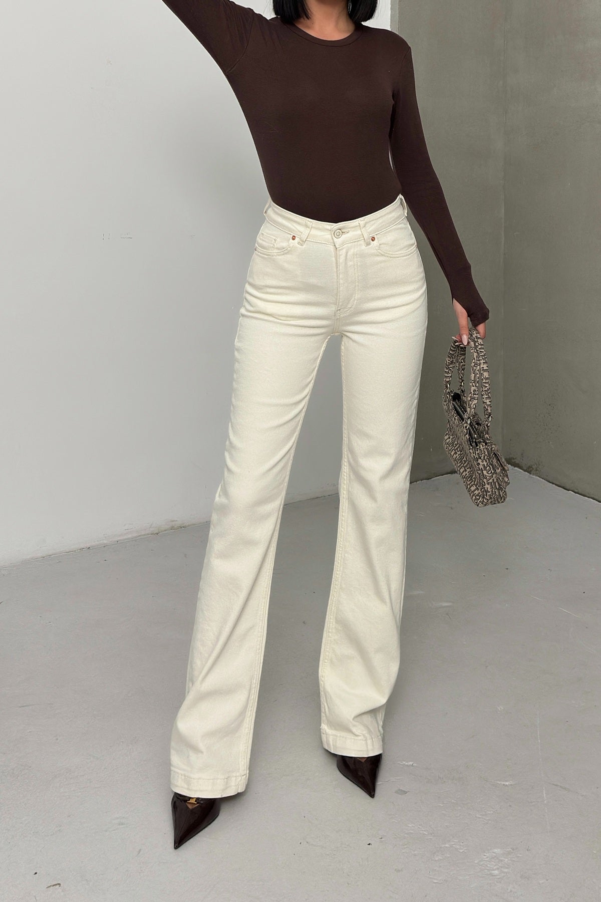 Dikişli Paça Bol Paça Relax Kot Pantolon 7026