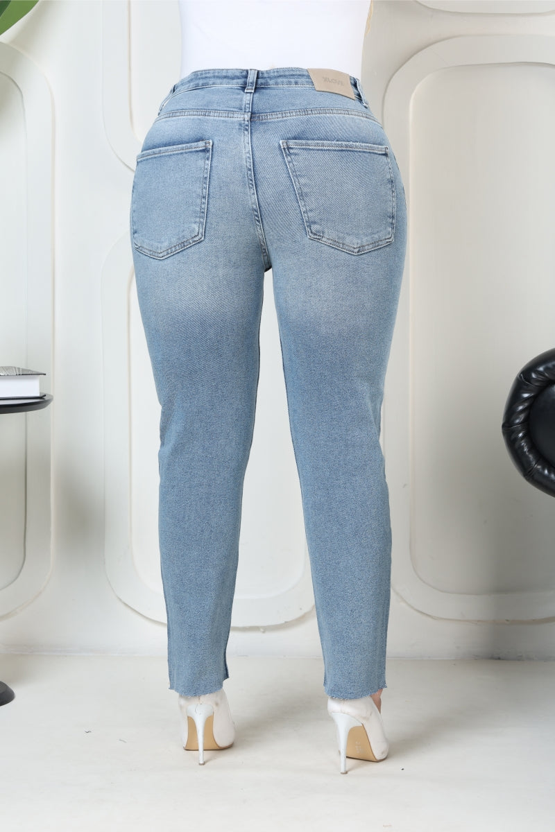 Dikişsiz Paça Mom Fit Kot Pantolon 764