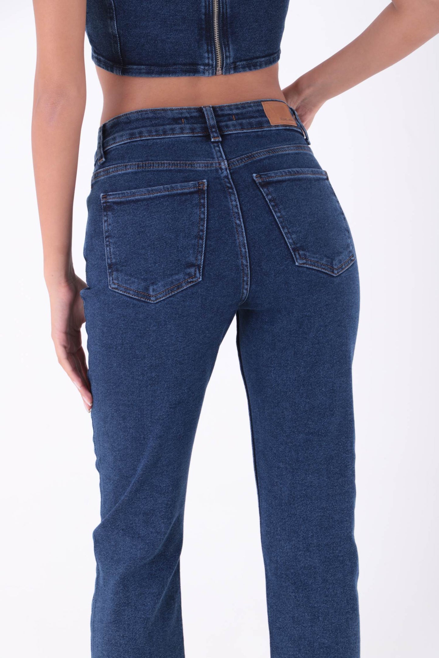 Yıldızlı Mom Fit Dikişsiz Paça Kot Pantolon 1753