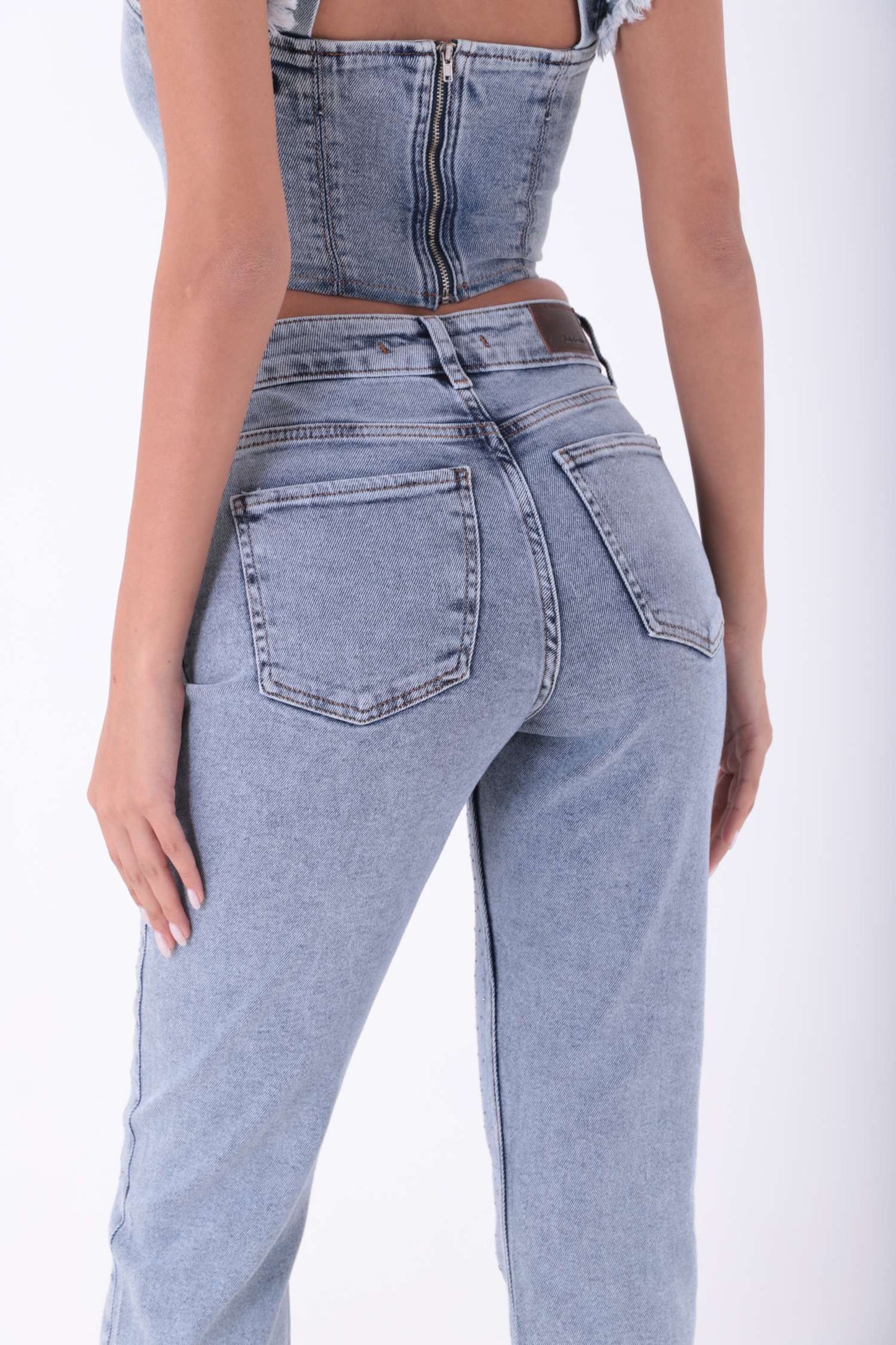 Yıldızlı Mom Fit Dikişsiz Paça Kot Pantolon 1753