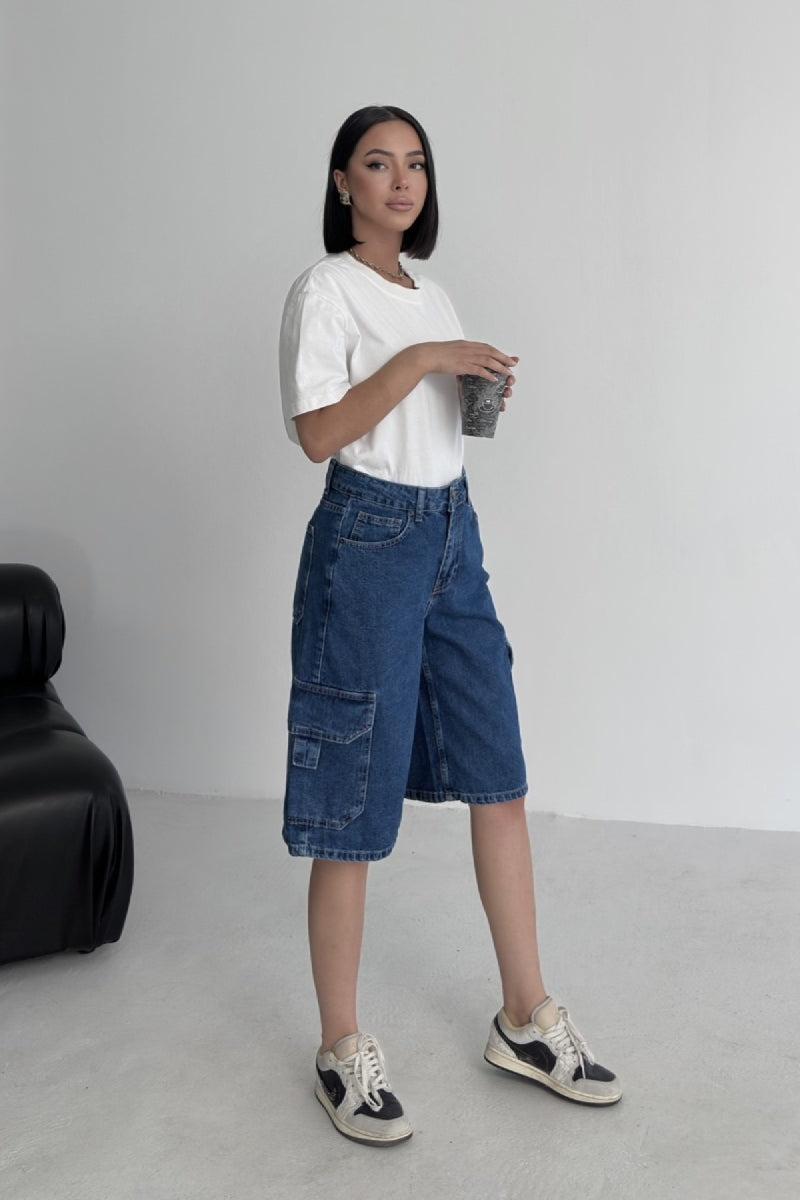 Cep Detaylı Orta Boy Kot Şort 2026