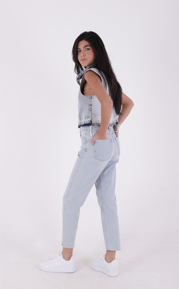 Dikişsiz Paça Mom Fit Kot Pantolon 764