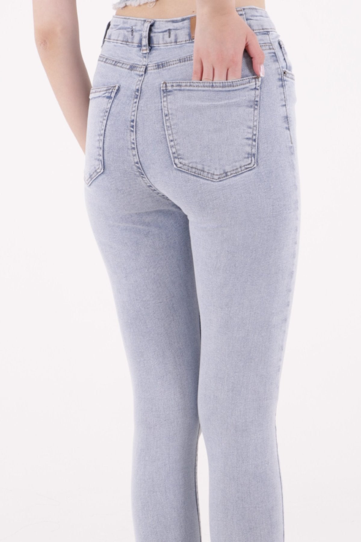 Asimetrik Paçalı Kot Pantolon 935
