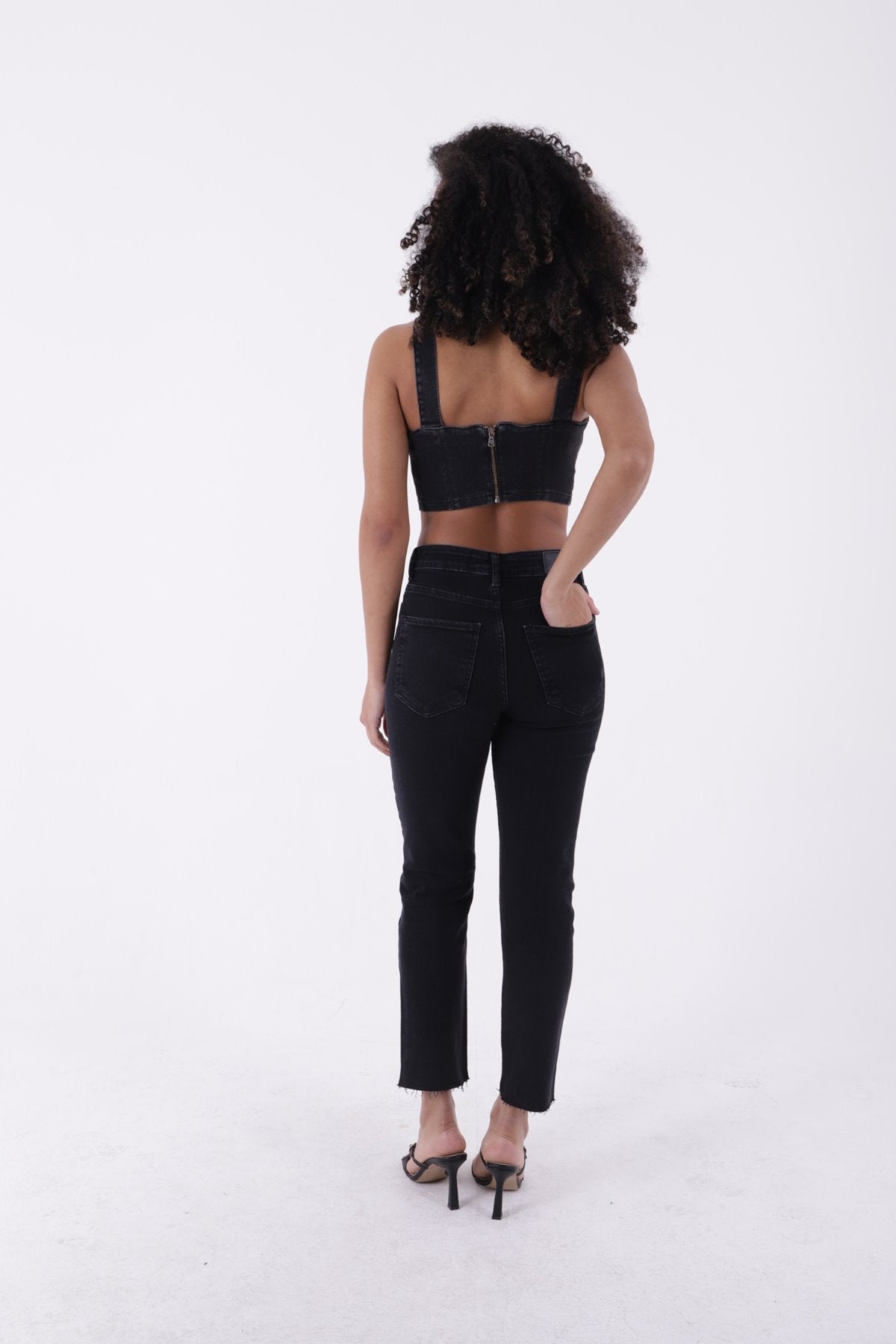 İncili Çiçek Desenli Mom Fit Kot Pantolon 7022