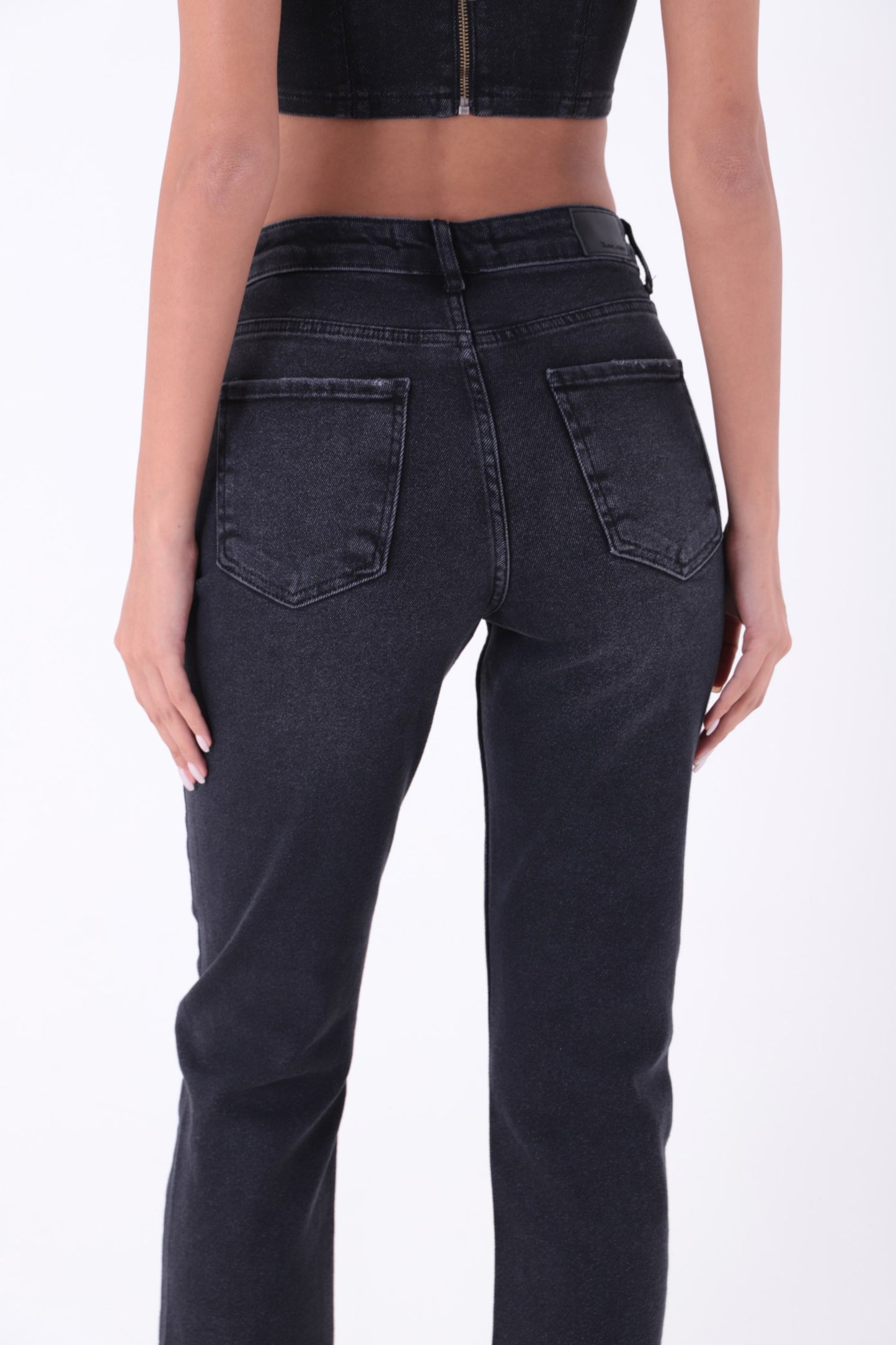 Yıldızlı Mom Fit Dikişsiz Paça Kot Pantolon 1753