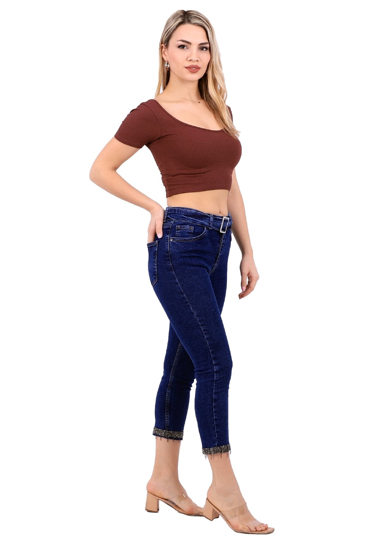 Paçaları Kemerli Pantolon 746
