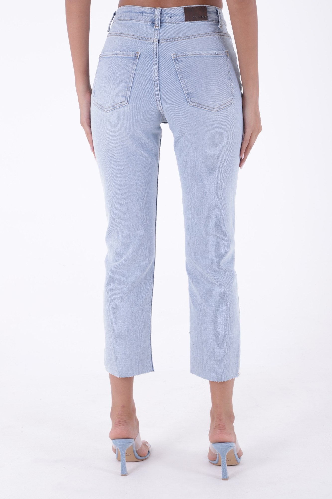 Dikişsiz Paça Mom Fit Kot Pantolon 764