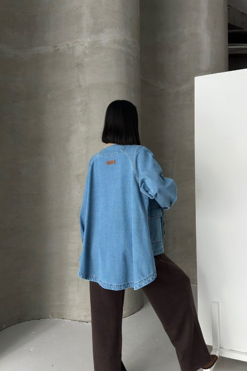 Yakası Kadife Arkası Uzun Kot Ceket