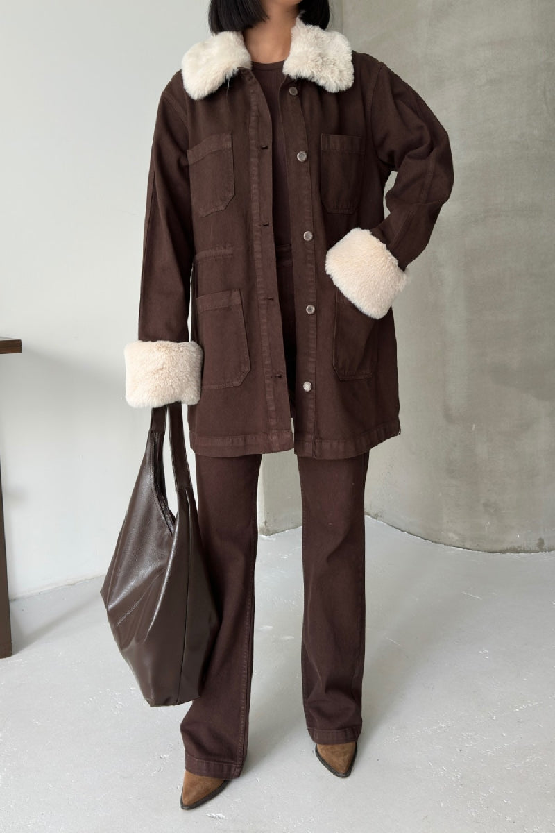 Kol ve Yakası Kürk Detaylı Orta Boy Kot Ceket