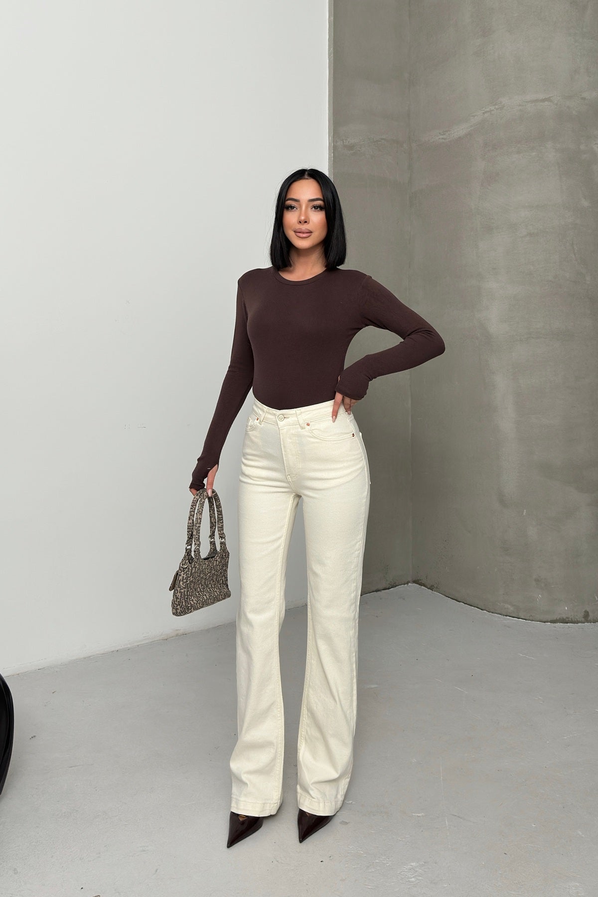 Dikişli Paça Bol Paça Relax Kot Pantolon 7026