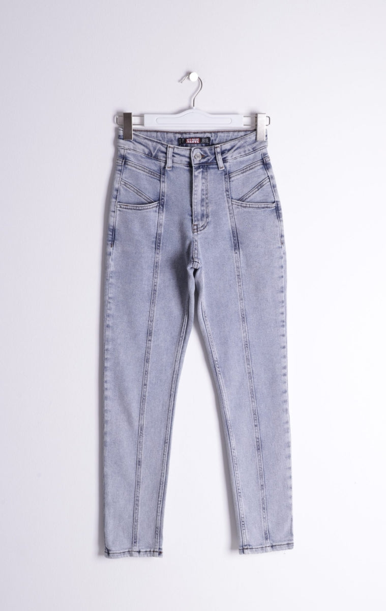 Önü Parçalı Dikişli Paça Kot Pantolon 7043