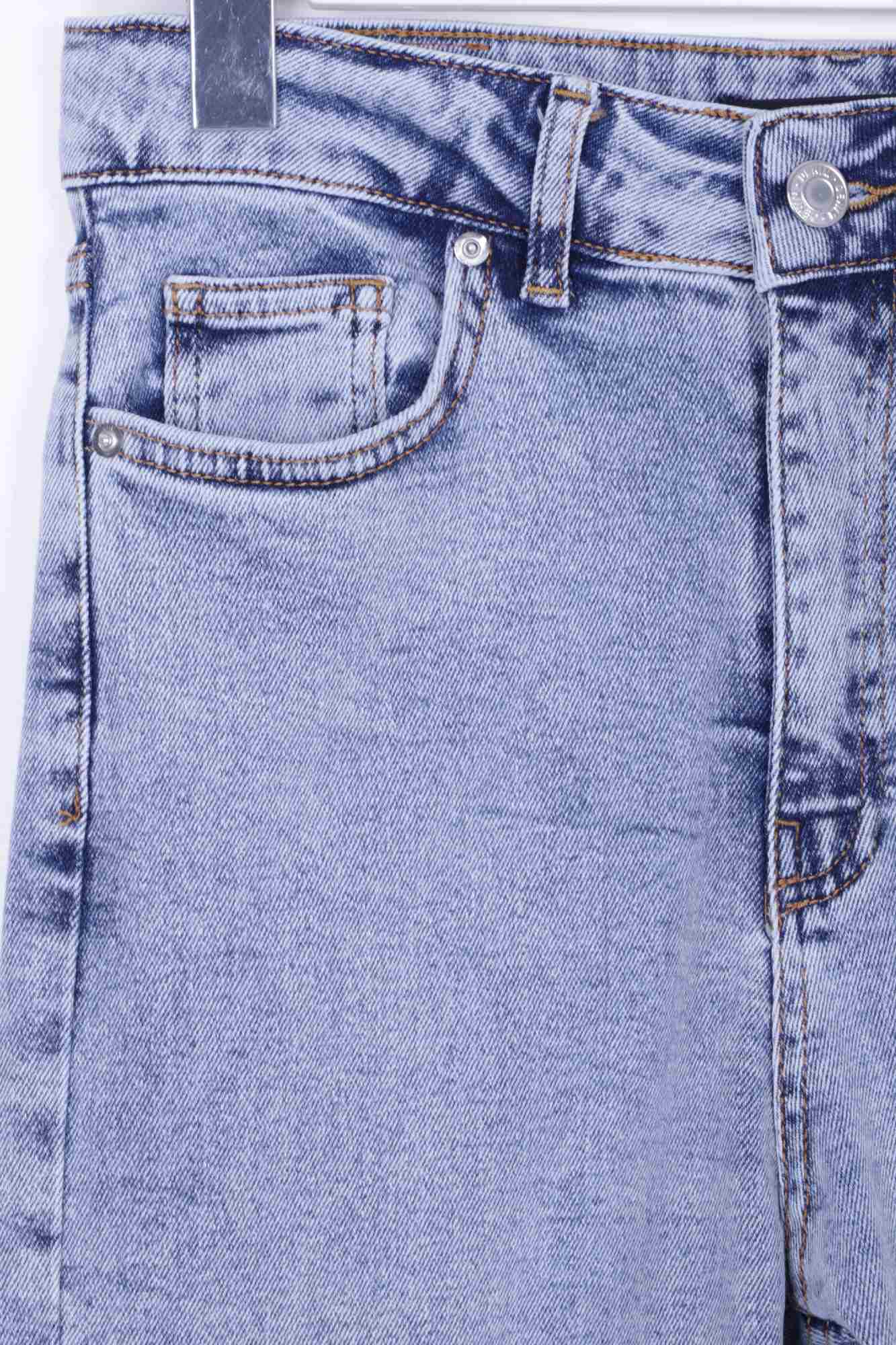 Yırtmaç Detaylı Düz Jean 1844