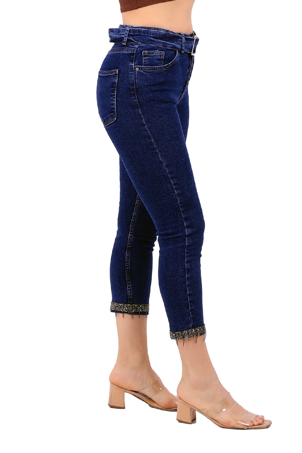 Paçaları Kemerli Pantolon 746