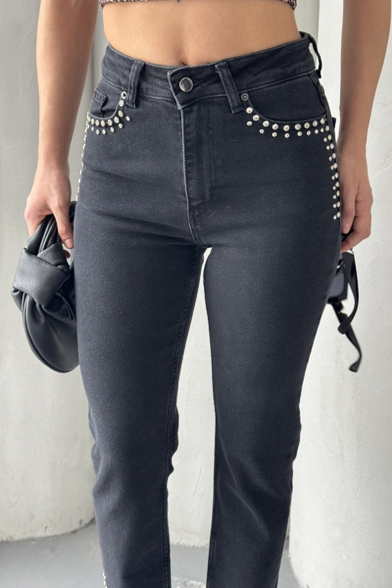 Taşlı Mom Fit Kot Pantolon