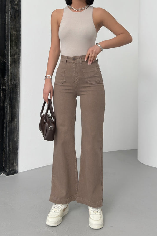 Front Pocket Detailed Jeans