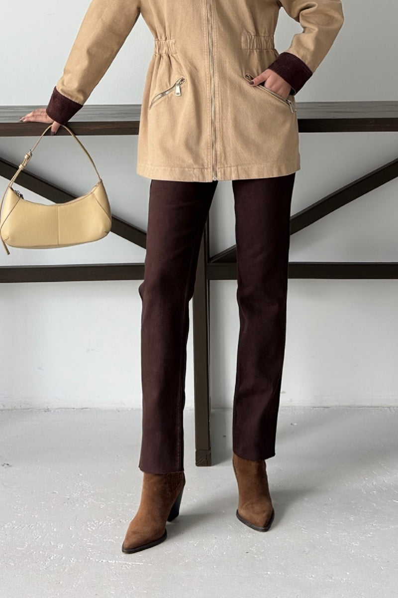 Şerit Detaylı Mom Fit Kot Pantolon