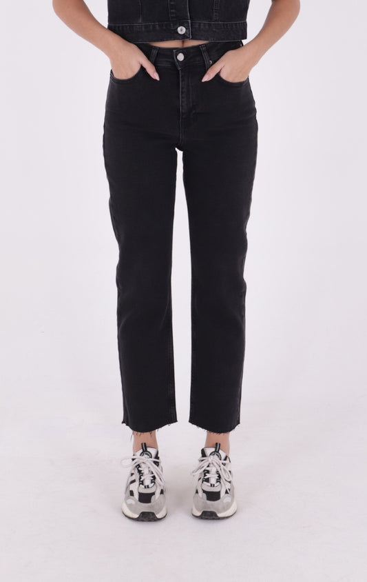 Seamless Mom Fit Jeans